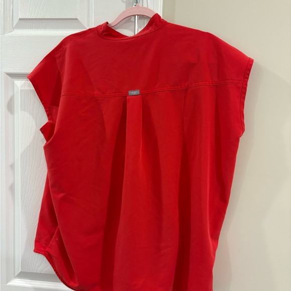 Figs Rafaela Scrub Top - Picture 2 of 3